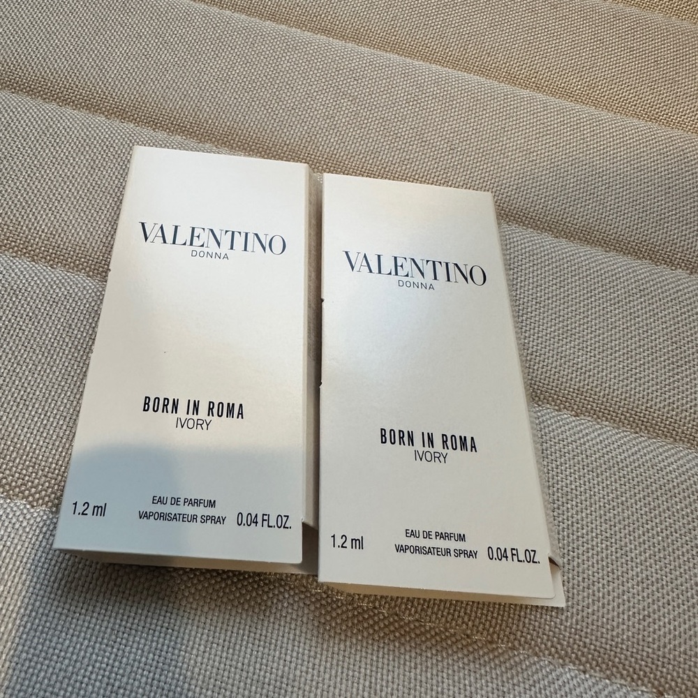 New Release Valentino Ivory DONNA Born in Roma